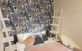 VacationClub - Nadrzeczna 2B Apartament 10